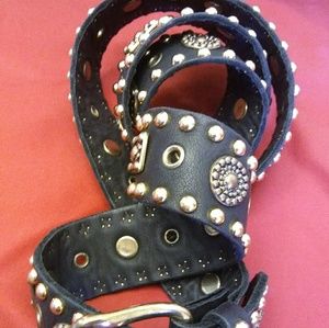 "SAND CASTLE" STUDDED LEATHER BELT